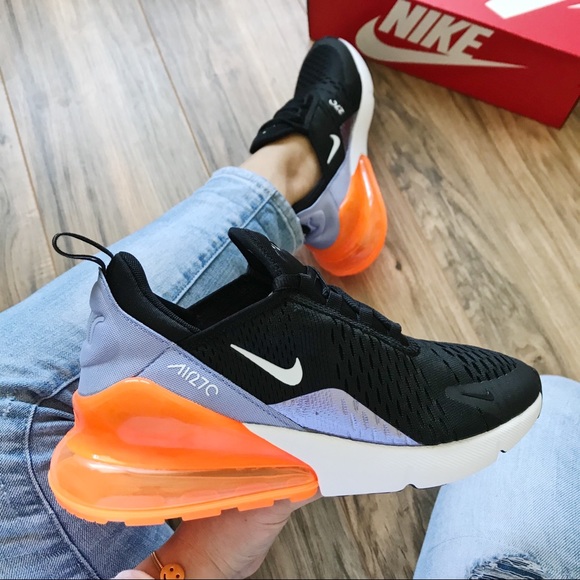 Nike Shoes - Nike air max 270
